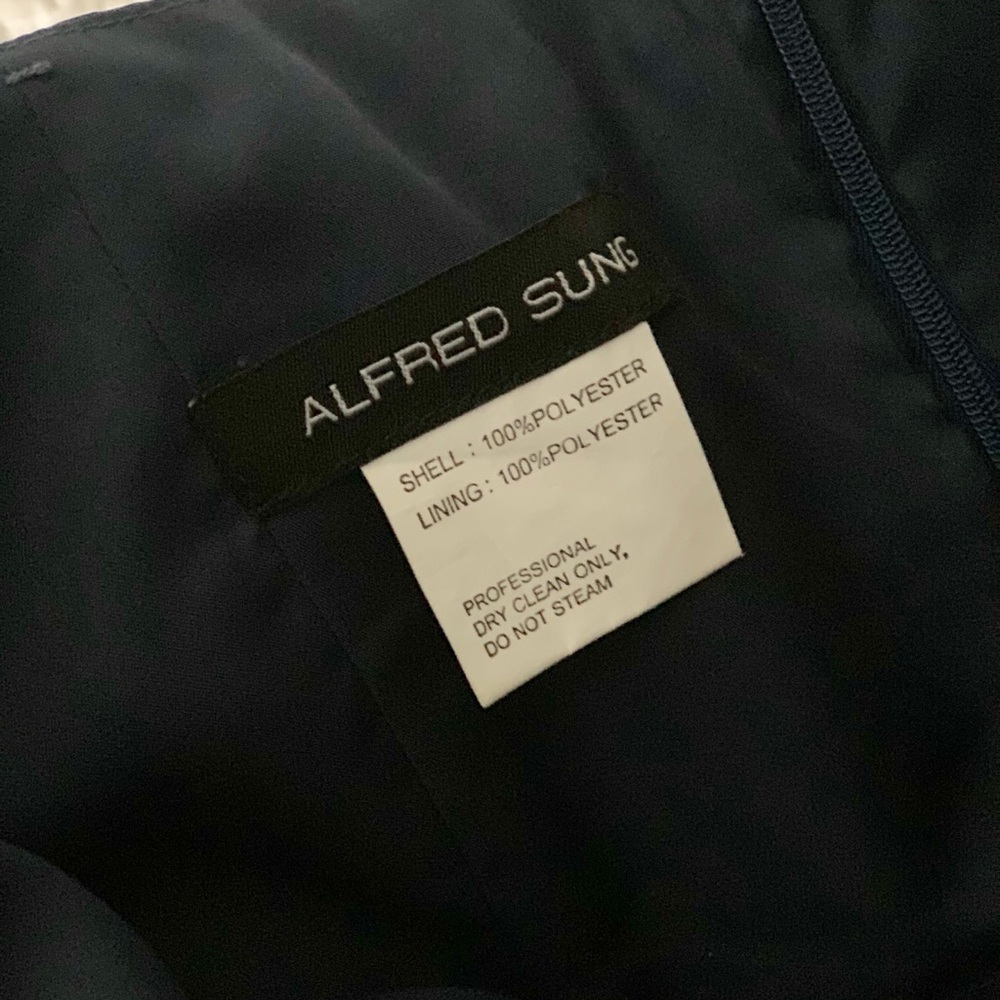 Alfred Sung Strapless-perfect holiday party dress! - Picture 2 of 2